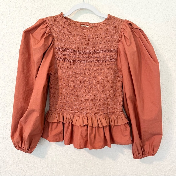 Ulla Johnson Amelia Smocked Puff Sleeve Ruffle Poplin Blouse in Clay Size 2 - Picture 2 of 7